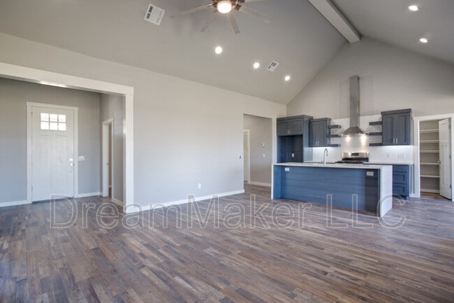 Building Photo - 3133 SE 35th St