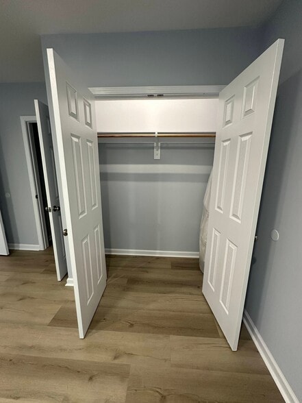 Building Photo - 517 Cardamon Ct