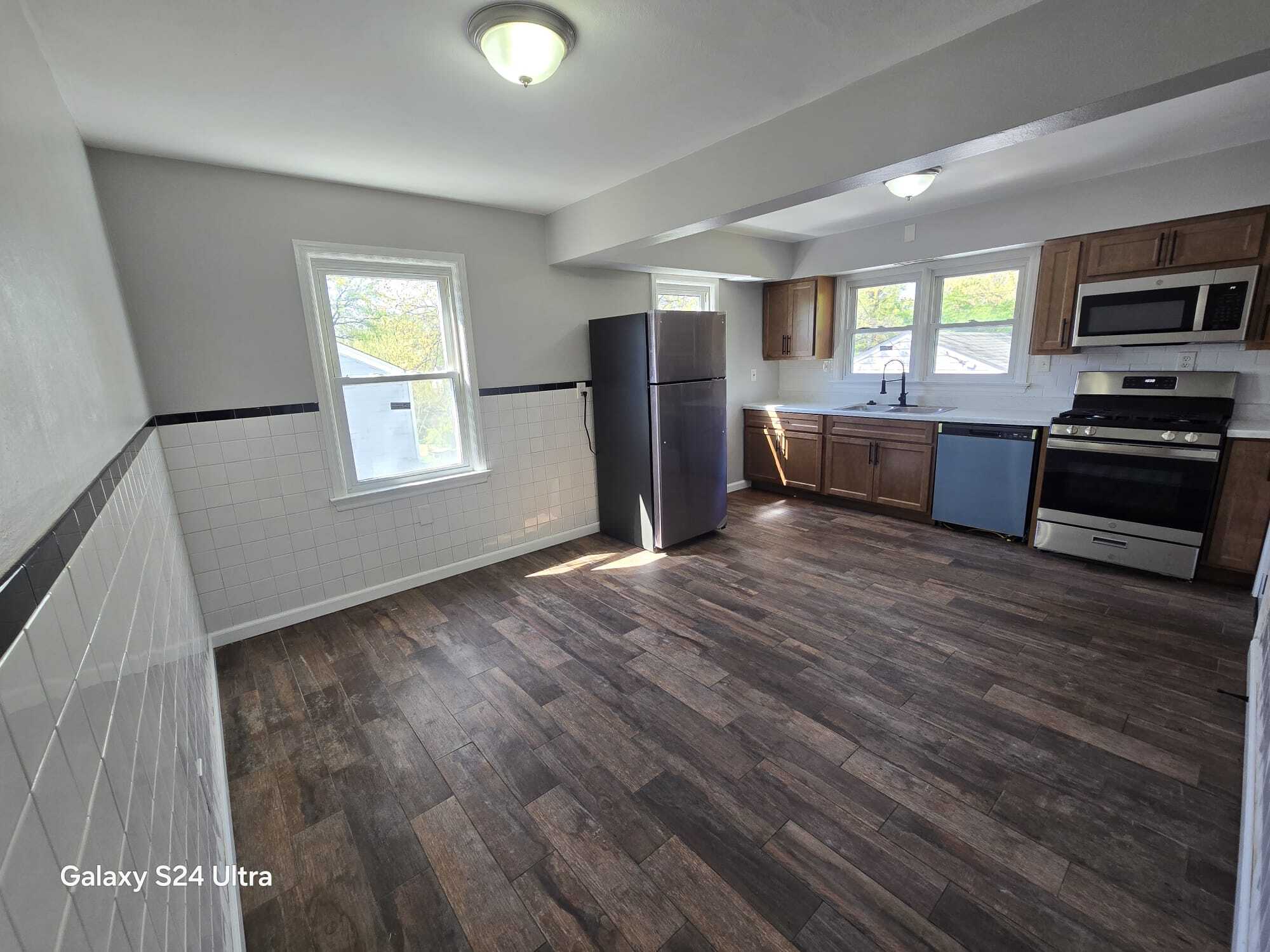 Building Photo - 401 Millman Dr