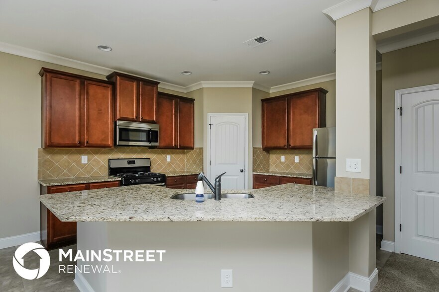 Building Photo - 5032 Jack Dr