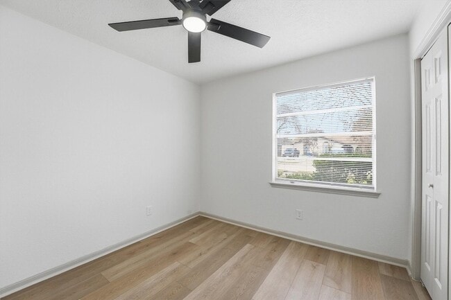 Building Photo - 3903 High Point Ln