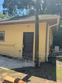 Building Photo - 1366 Clermont Ave