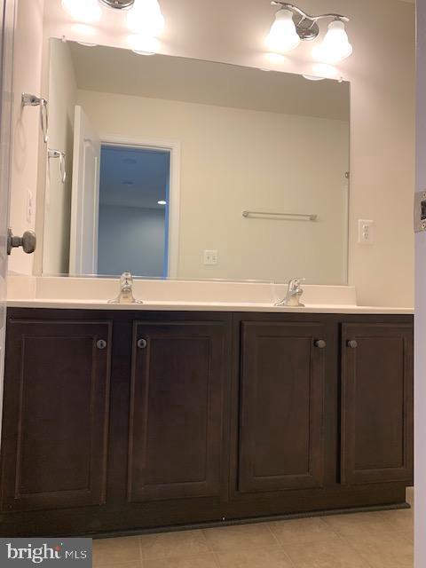 Building Photo - 23193 Westwood Ct