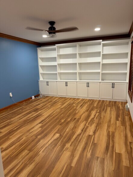 Built in Bookcase and Storage in Office - 134 Heldon Dr