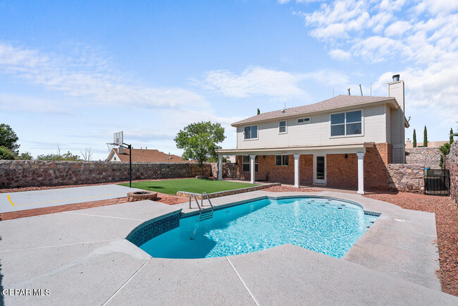 Building Photo - 6696 Dakota Ridge Dr