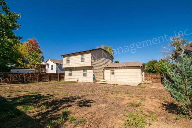 Building Photo - 661 Hanna St