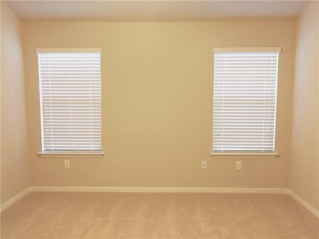 Building Photo - 852 Winnsboro Dr
