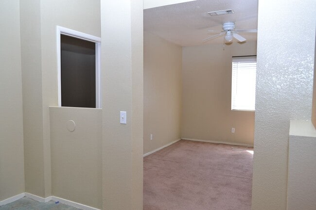 Building Photo - NLV - 1 STORY CORNER LOT HOME