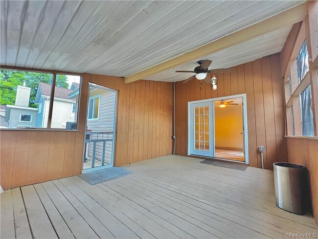 Building Photo - 23 Richard St