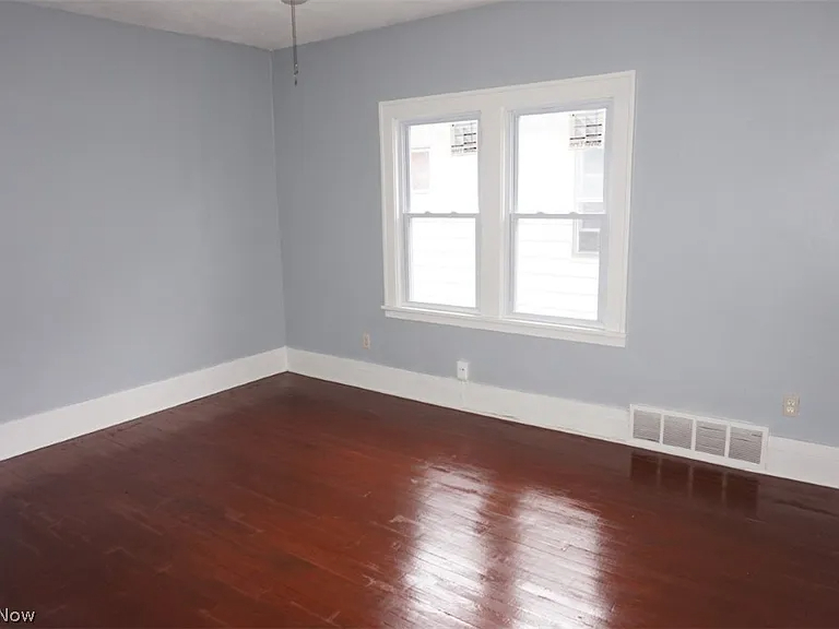 Building Photo - 3507 W 128th St