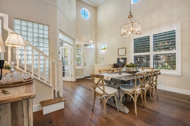 Building Photo - 4 Bedroom Designer Dream Home in La Costa