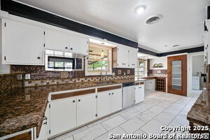 Building Photo - 434 Winfield Blvd