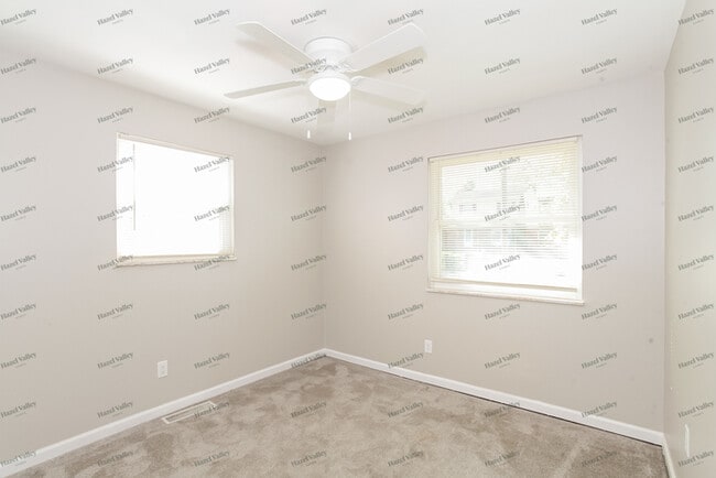 Building Photo - 1934 Windmill Way