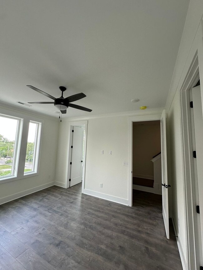 Building Photo - **COMING SOON**601 Southgate Ave, Nashvill...
