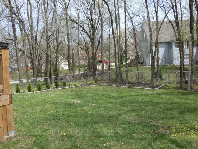 Building Photo - 405 Woodland Ave