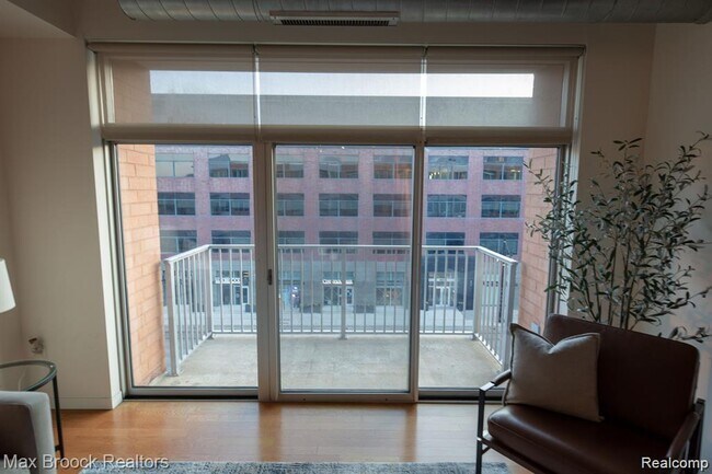 Building Photo - 3670 Woodward Ave