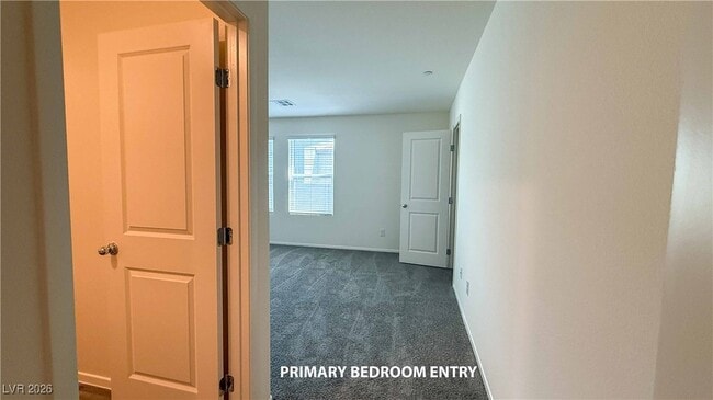 Building Photo - 4989 Fern Mesa Ave