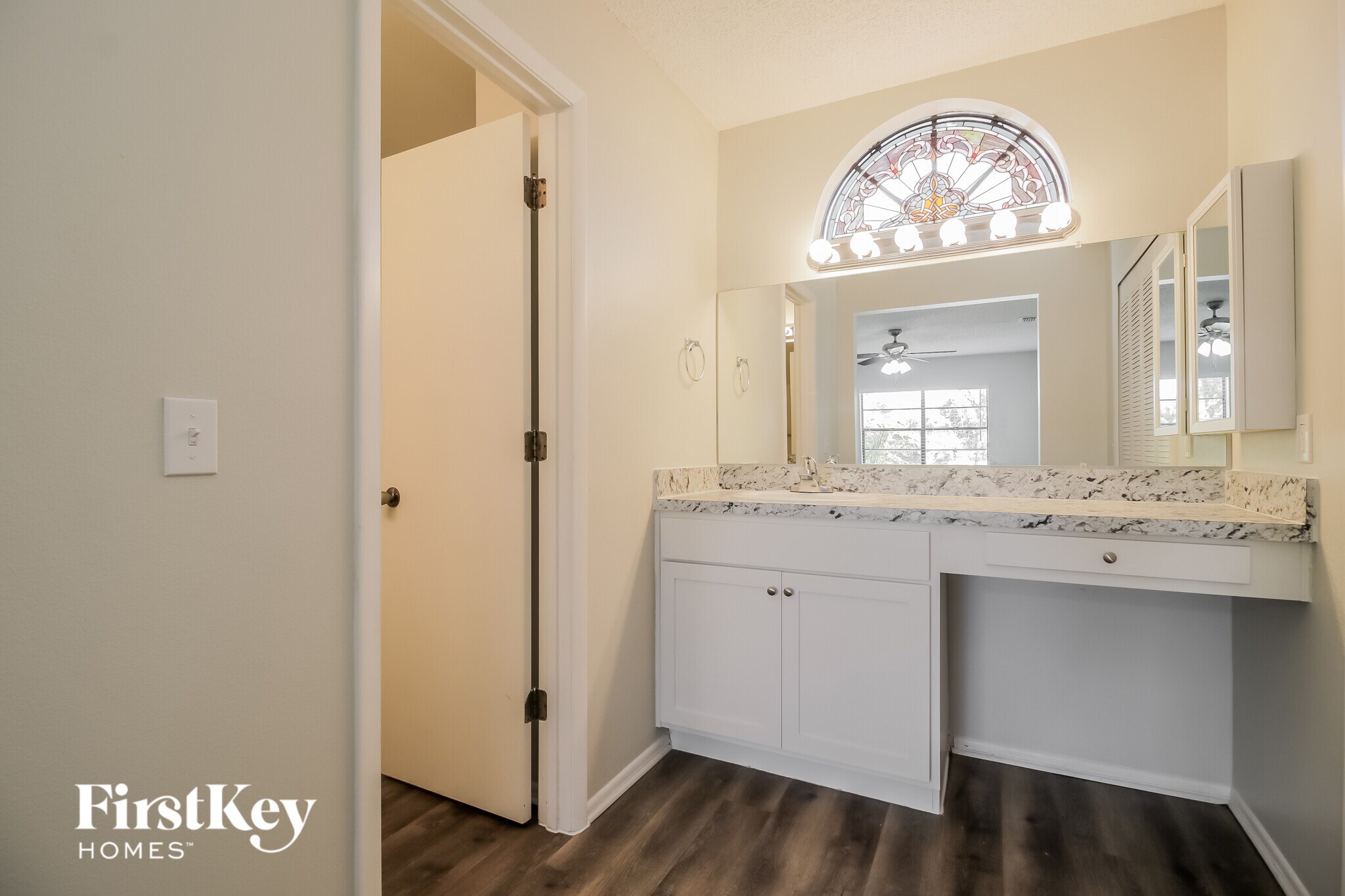 Building Photo - 2416 Lackland Dr