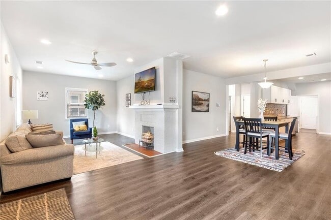 Building Photo - 1585 Archer St SW