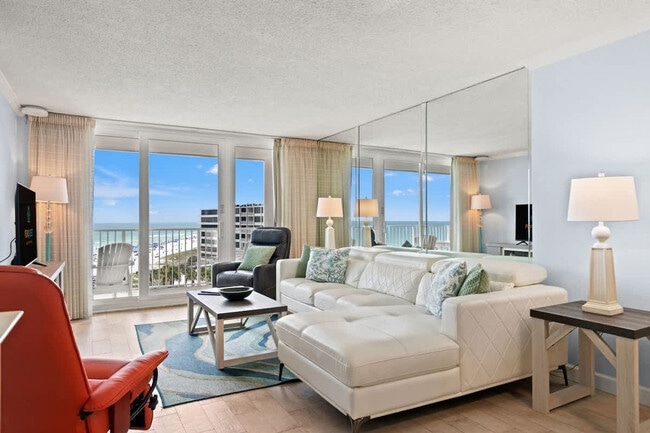 Primary Photo - 7205 Thomas Dr