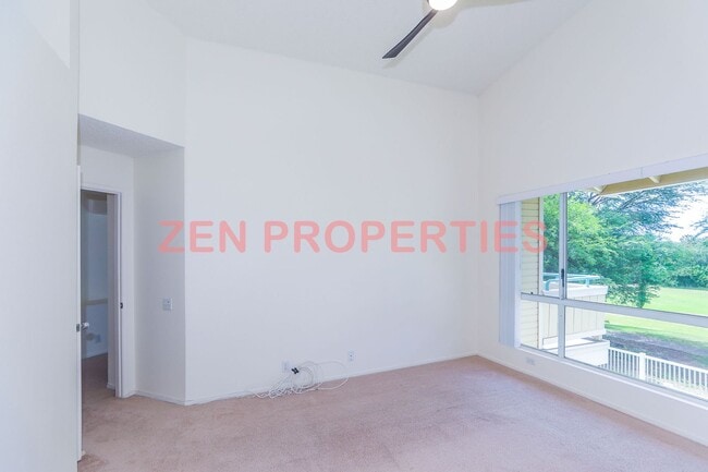 Building Photo - 2 Bedroom, 2 Bath, 2 Car Garage for rent a...