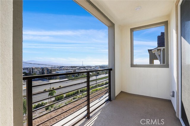 Building Photo - 27213 Tamarack Ln