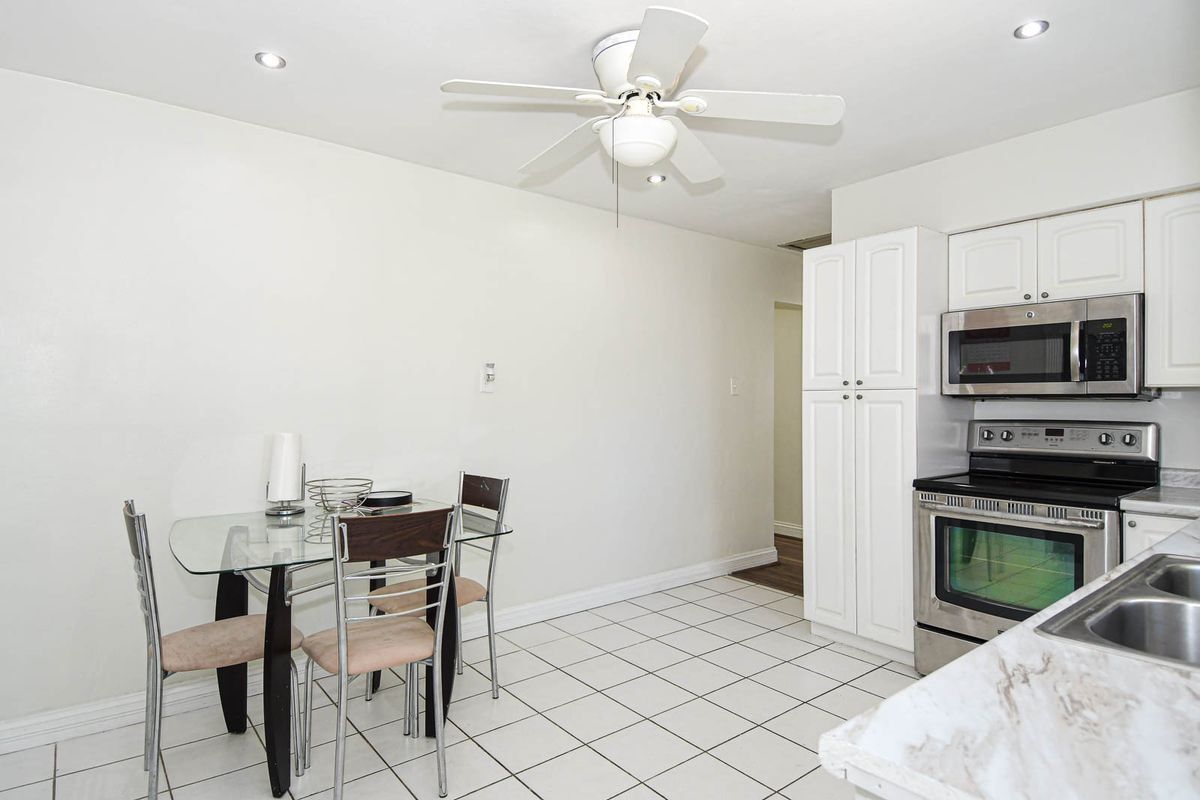 Building Photo - 9310 Radio Dr