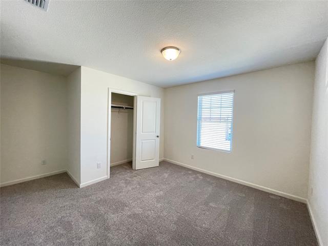 Building Photo - 2601 Silver Leaf Ln