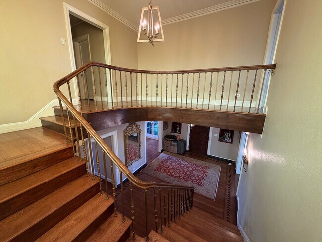 Building Photo - Elegant St. Francis Wood Residence - Available Furnished or Unfurnished