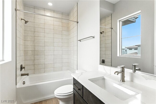 Building Photo - 5073 Slatestone St