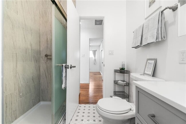 Building Photo - 4208 W 182nd St