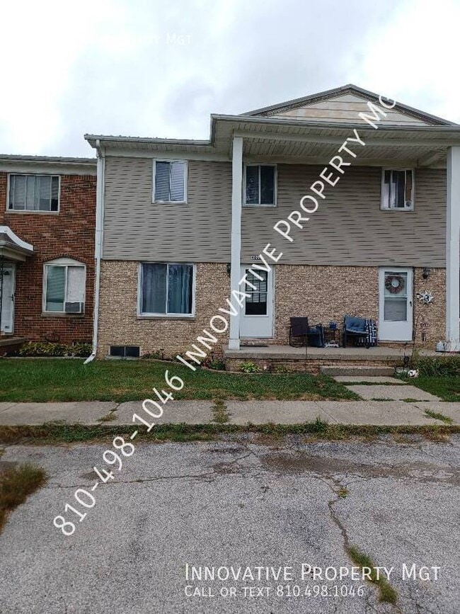 Primary Photo - 6012 Holiday Gardens Dr