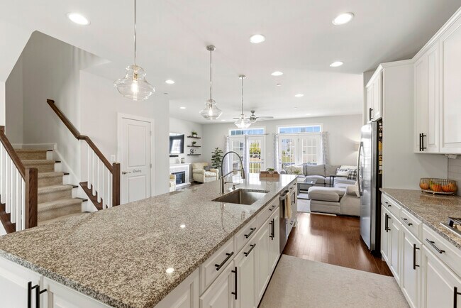 Building Photo - 5917 Glen Willow Wy