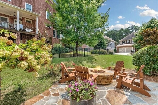 Building Photo - 10957 Waters Rd