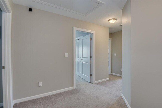 Building Photo - 847 Williford Run Dr