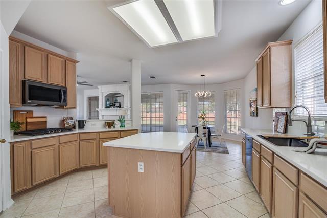 Building Photo - 237 Mimosa Dr