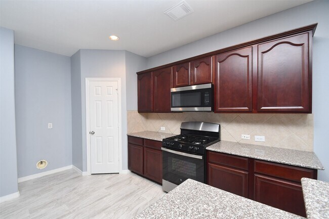 Building Photo - 3730 Rocky Ledge Ln