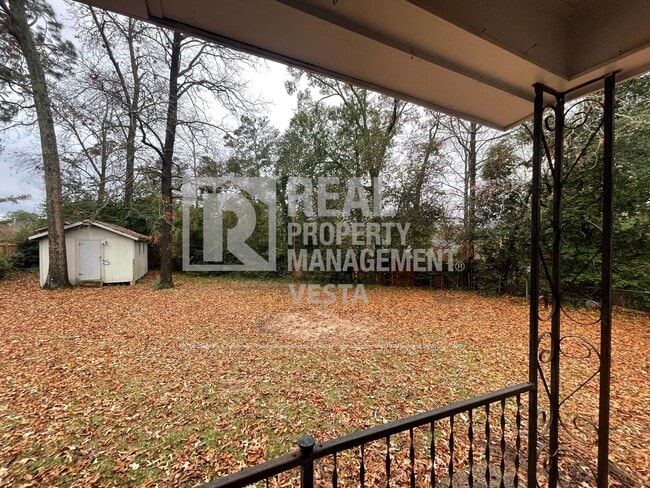 Building Photo - 102 Hope Pl