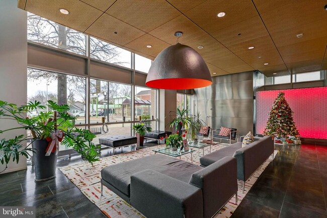 Building Photo - 3409 Wilson Blvd