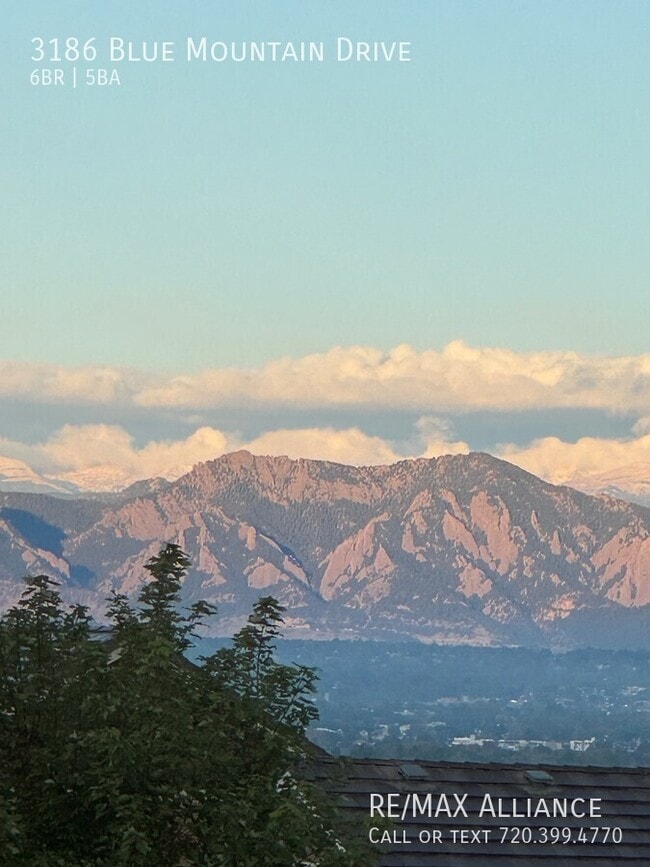 Building Photo - 3186 Blue Mountain Dr