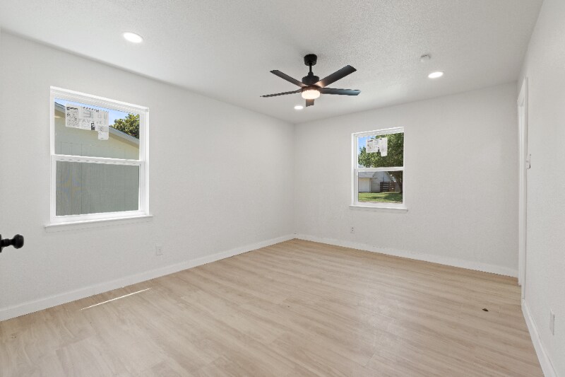 Building Photo - 1414 Timberlake Cir