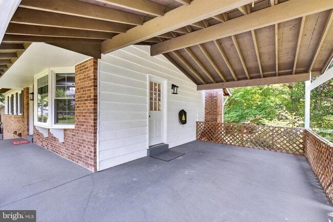 Building Photo - 4752 Carterwood Dr