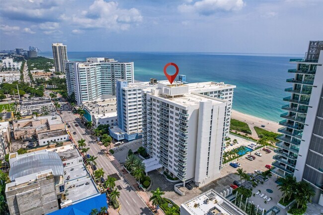 Building Photo - 6917 Collins Ave