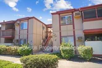 Building Photo - 5553 Adobe Falls Rd