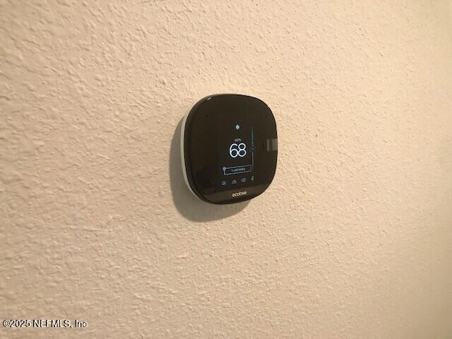 Building Photo - 13991 Molina Dr