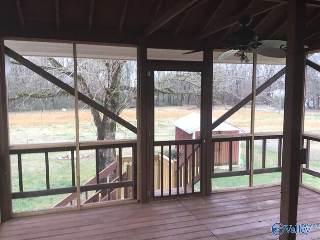 Building Photo - 9179 Segers Rd
