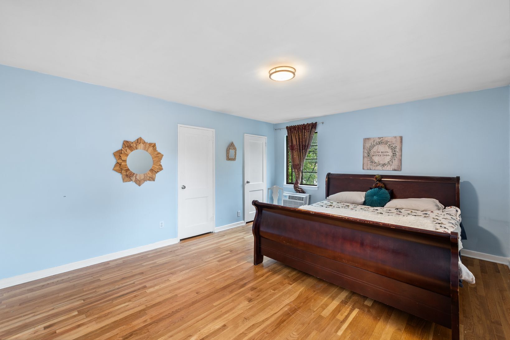 Primary Bedroom - 33B Troy Dr