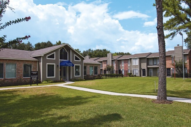 Court Glen Place Houston, TX Apartment Finder