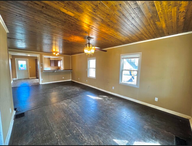 Building Photo - George St Duplex