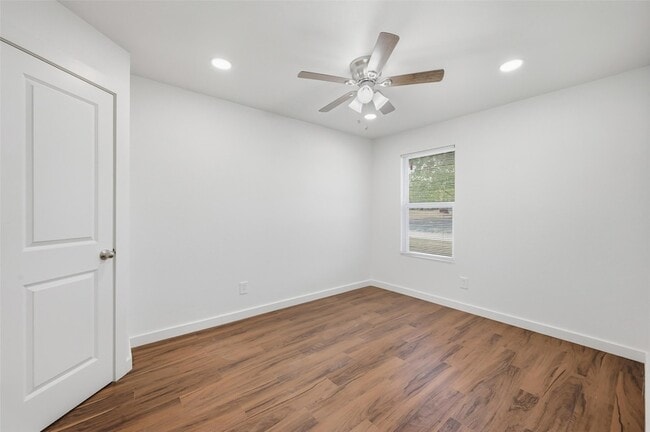 Building Photo - 8708 Ronnie St